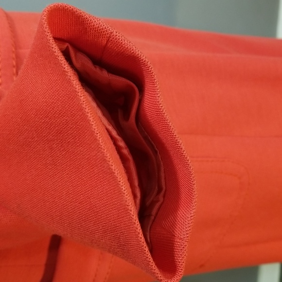 Vintage Modell orange/red womens 3/4 coat.  Aprox. Size 10 - 12 fully lined. - Picture 8 of 16